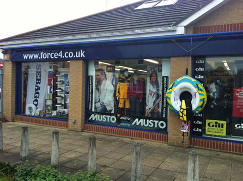 force 4 chandlery swanwick.